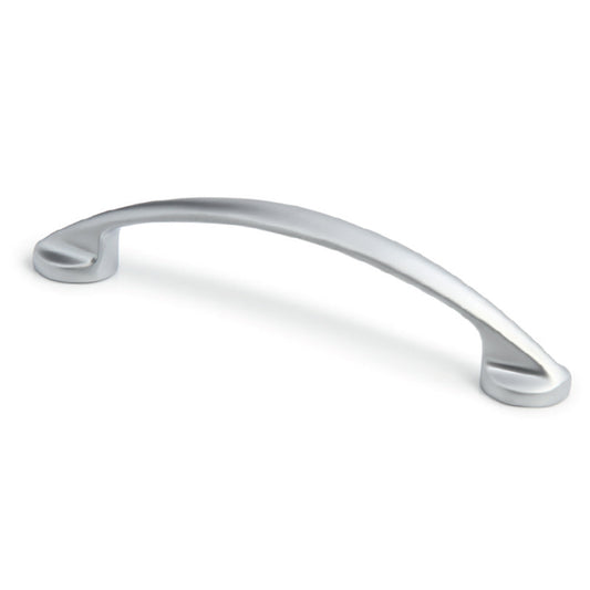 Design-Bogengriff Garance 96 mm in Chrom matt galvanisiert auf weißem Hintergrund