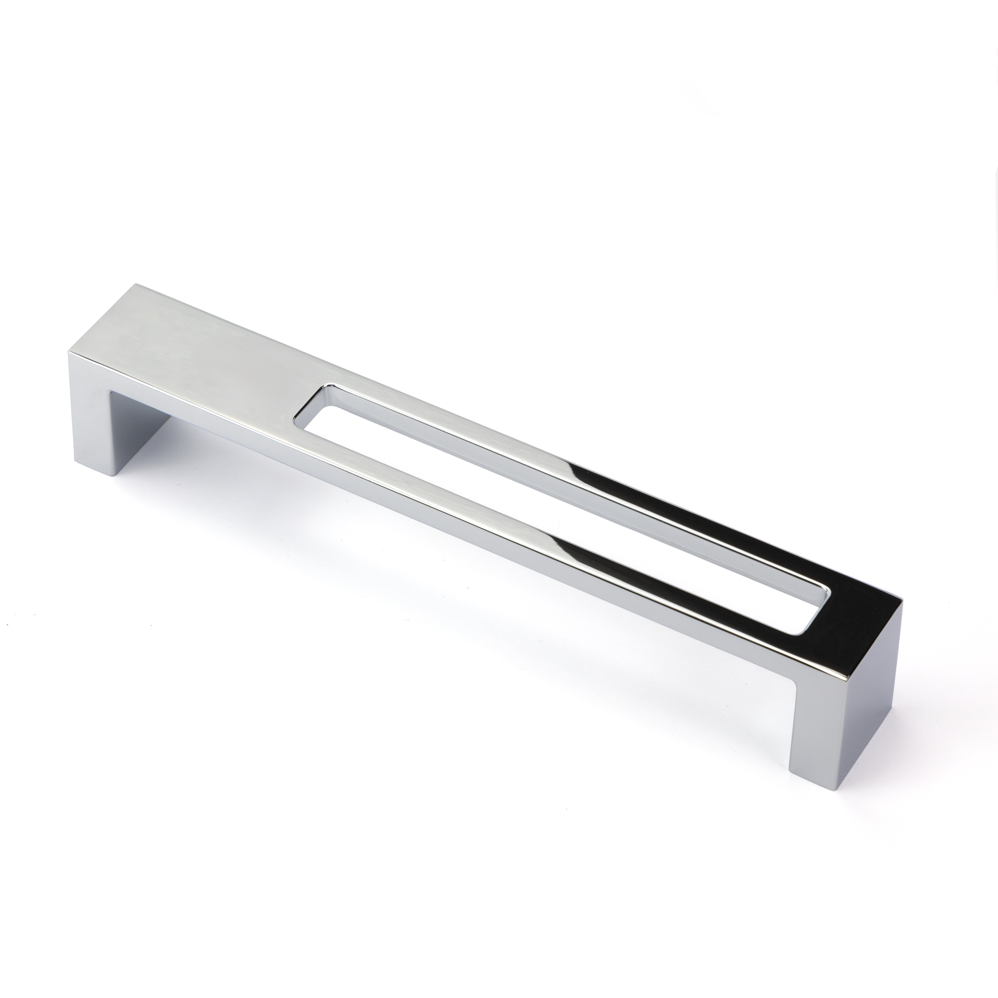 Design-Bügelgriff Alnus 160 mm in Chrom glänzend auf weißem Hintergrund