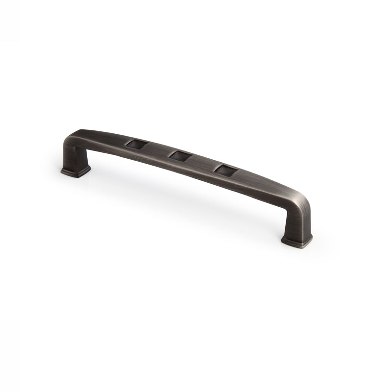 Antik-Bügelgriff Vinca 128 mm Antik Silber galvanisiert stehend auf weißem Hintergrund