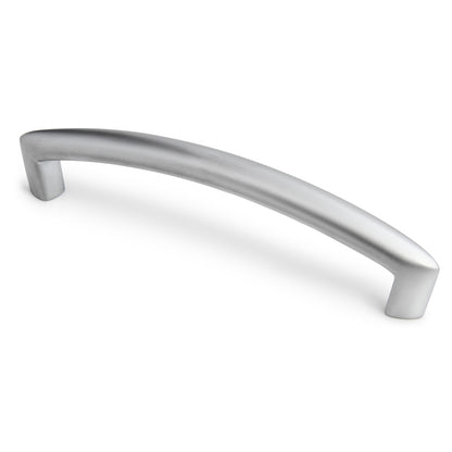 Buegelgriff Adonia 128 mm Chrom matt galvanisiert stehend auf weissem Hintergrund