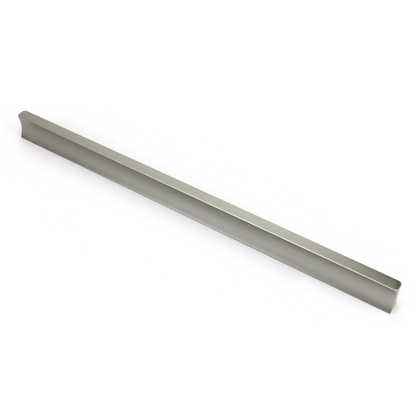 Griffleiste Ilex 320 mm in Schwarznickel seitlich auf weißem Hintergrund
