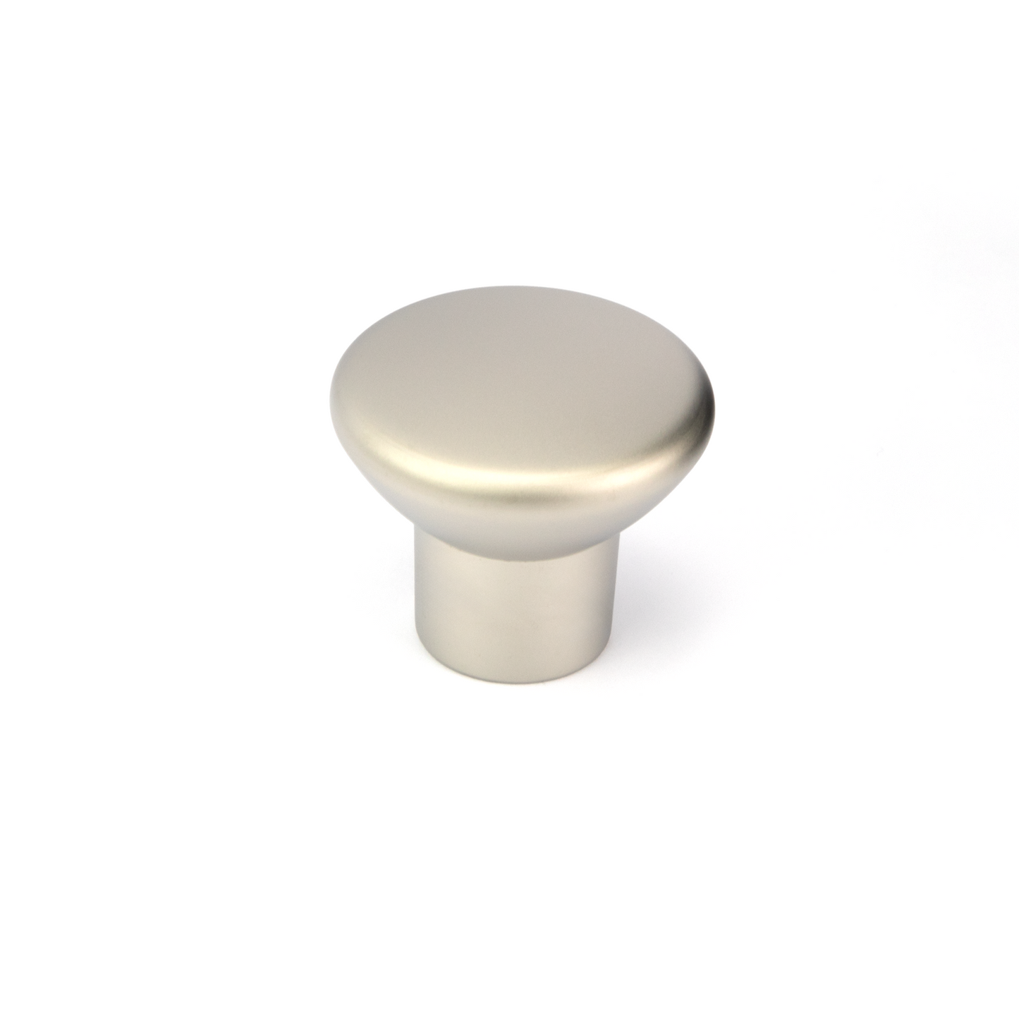 Möbelknopf Hekabe Nickel matt stehend auf weißem Hintergrund 1