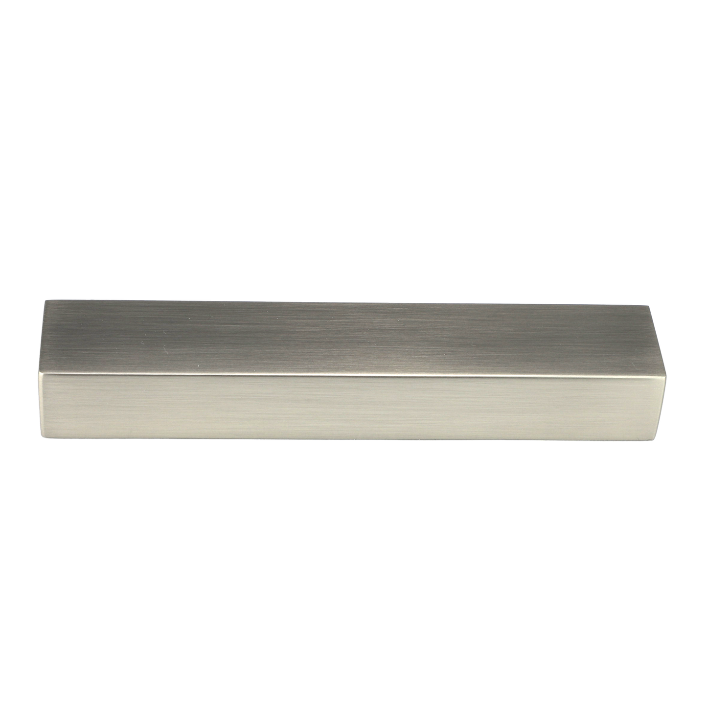 Muschelgriff Navika 96 mm in Edelstahleffekt frontal auf weißem Hintergrund

