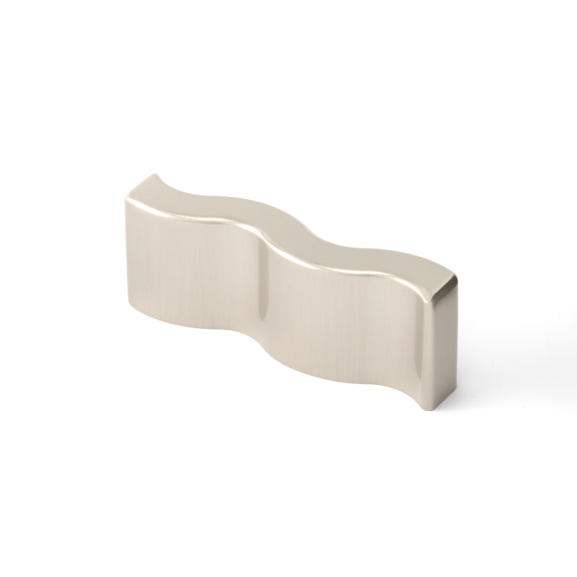 Möbelgriff Ondara 32 mm Edelstahleffekt stehend auf weißem Hintergrund
