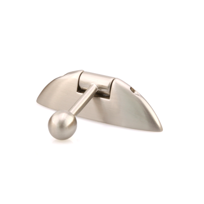 Pendelgriff Oscara 32 mm in Edelstahleffekt seitlich auf weißem Hintergrund
