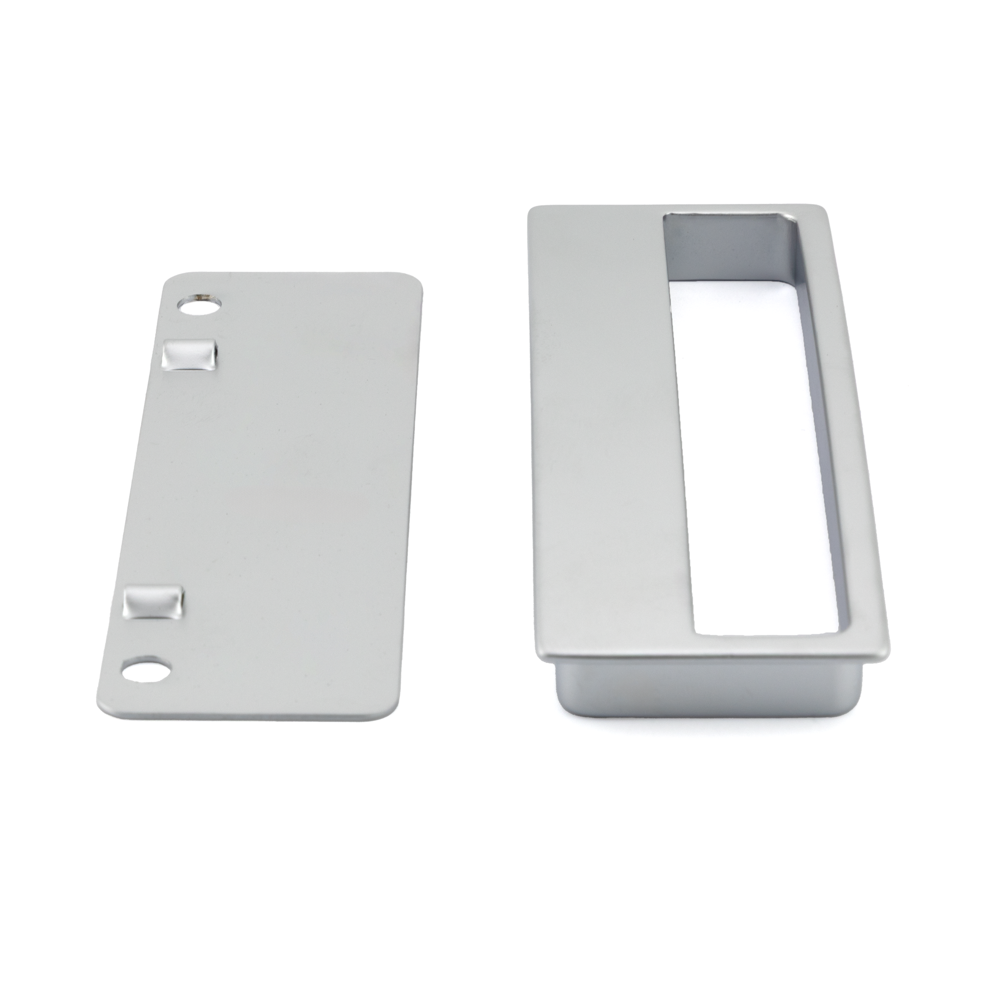 Einlassgriff Ravina 96 mm in Chrom matt galvanisiert Detailansicht auf weißem Hintergrund
