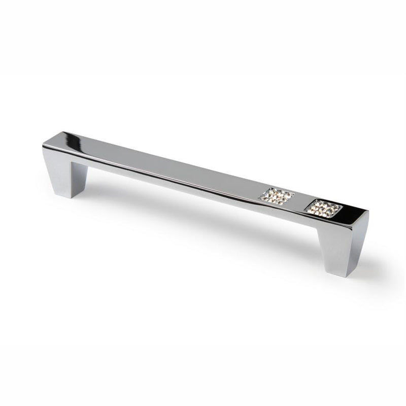Kristall-Bügelgriff Violaine 128 mm in Chrom glänzend auf weißem Hintergrund
